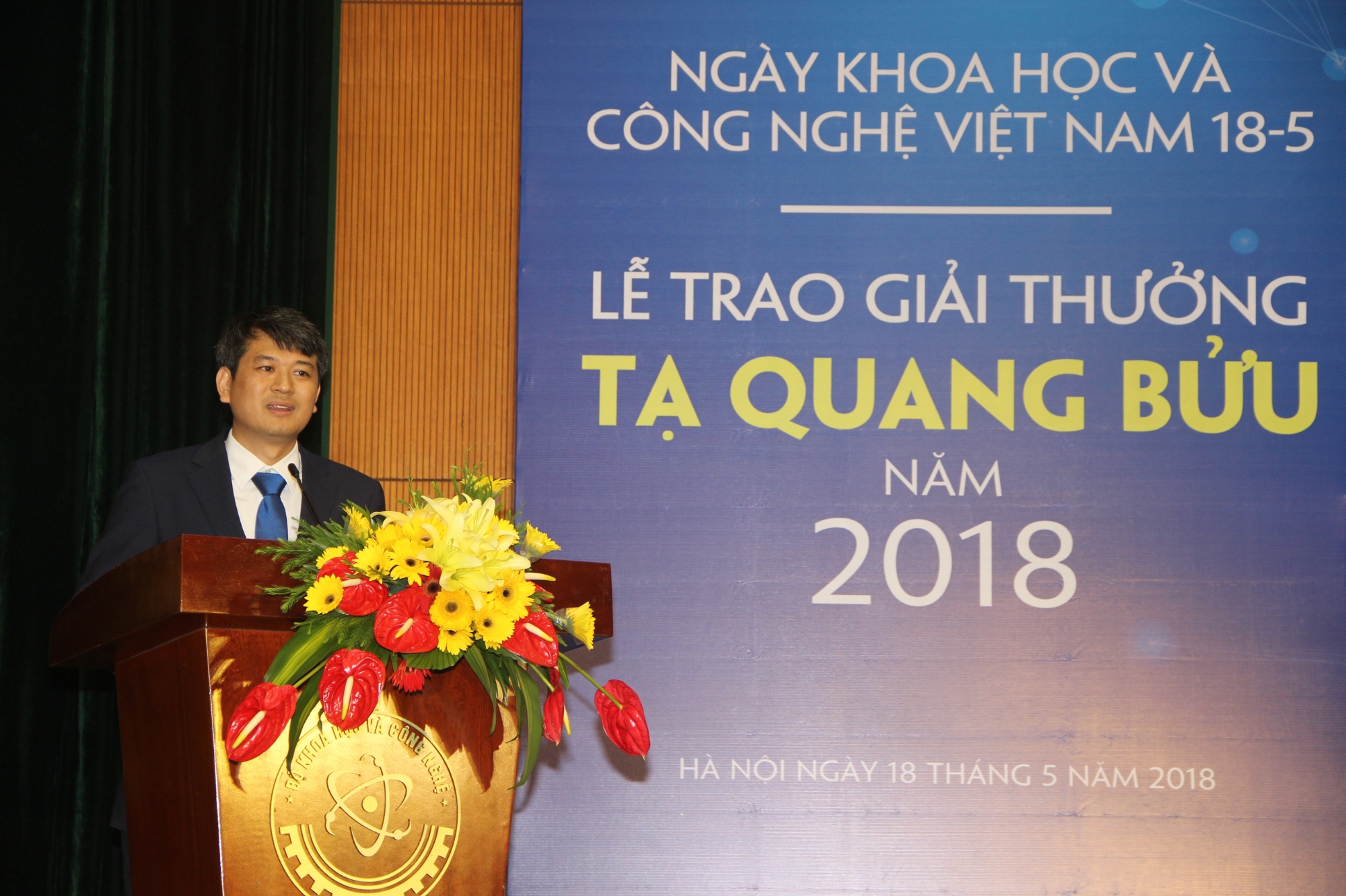 ta quang buu