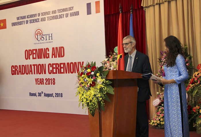 Prof Patrick Boiron