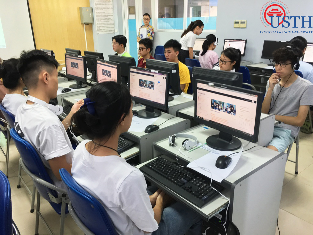 kiem tra dau vao tieng anh usth 2019