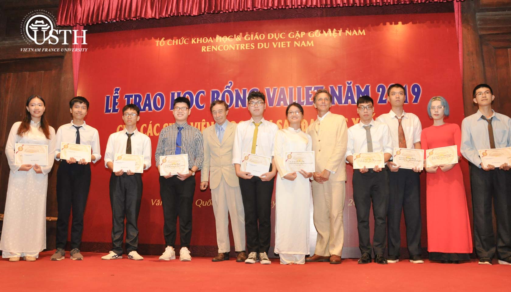 sinh vien usth nhan 10 hoc bong odonvallet