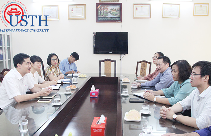 usth ky ket mou voi cao dang ky thuat trang thiet bi y te 3