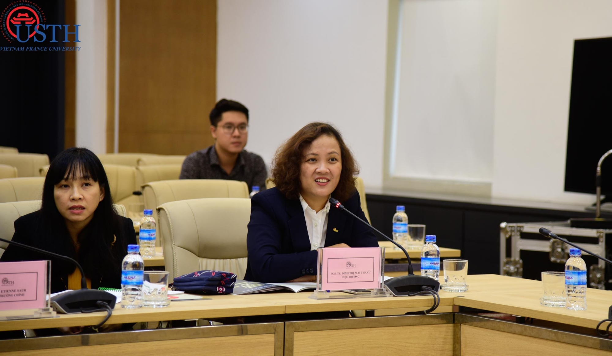 usth ky ket mou voi dai hoc cong nghiep ha noi 3