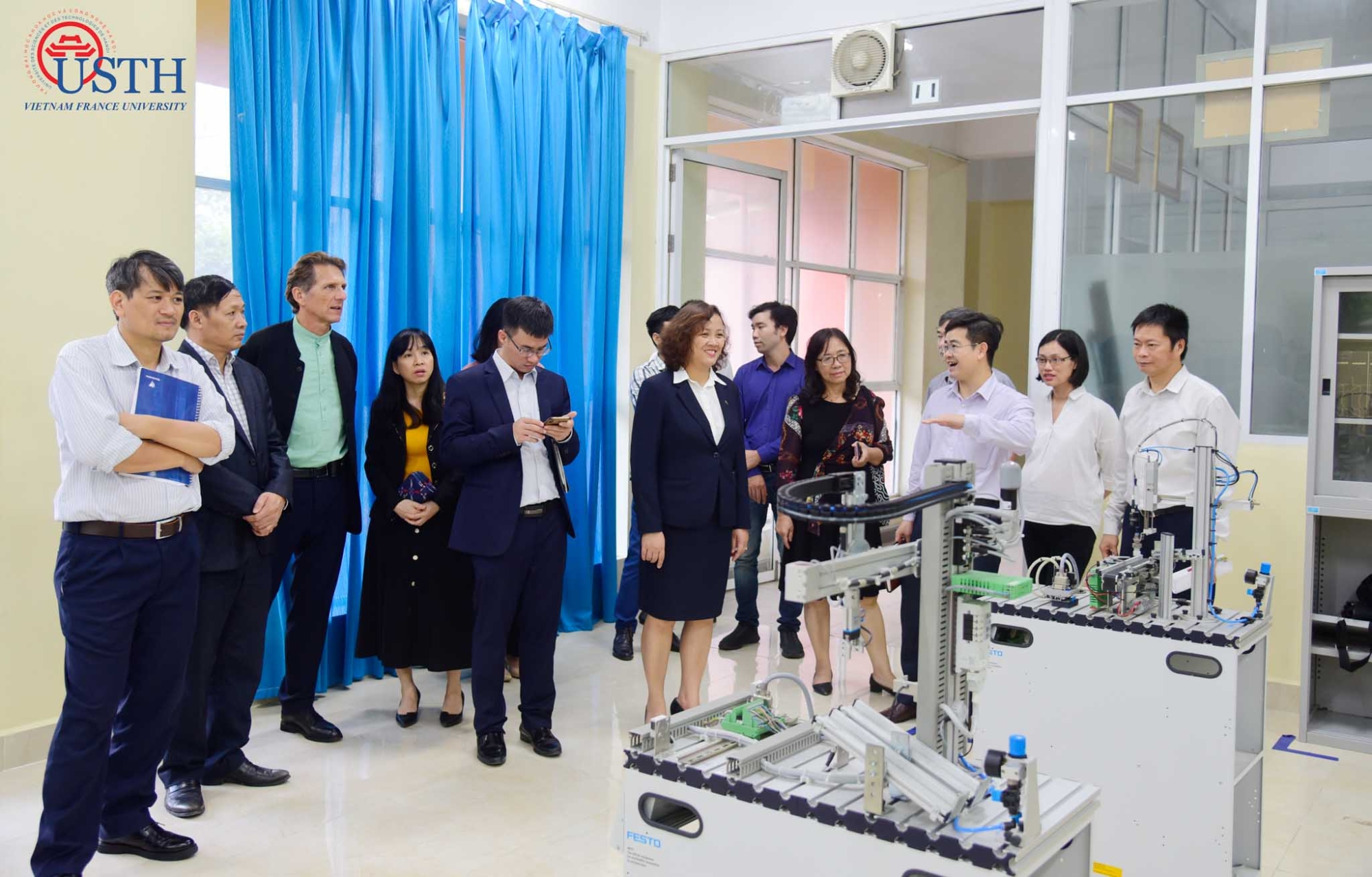 usth ky ket mou voi dai hoc cong nghiep ha noi 9