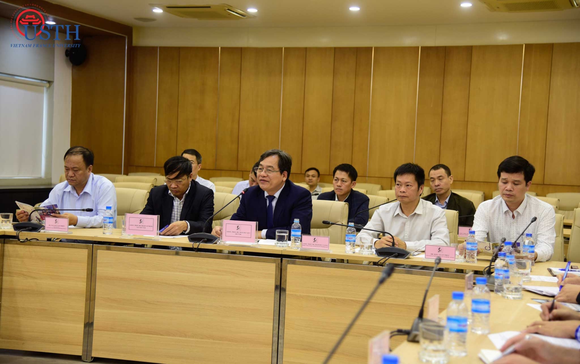 usth ky ket mou voi0 dai hoc cong nghiep ha noi 1