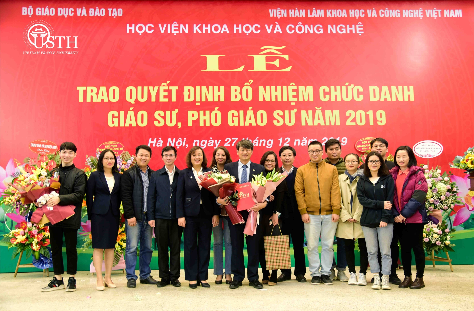 bo nhiem pho giao su tran dinh phong