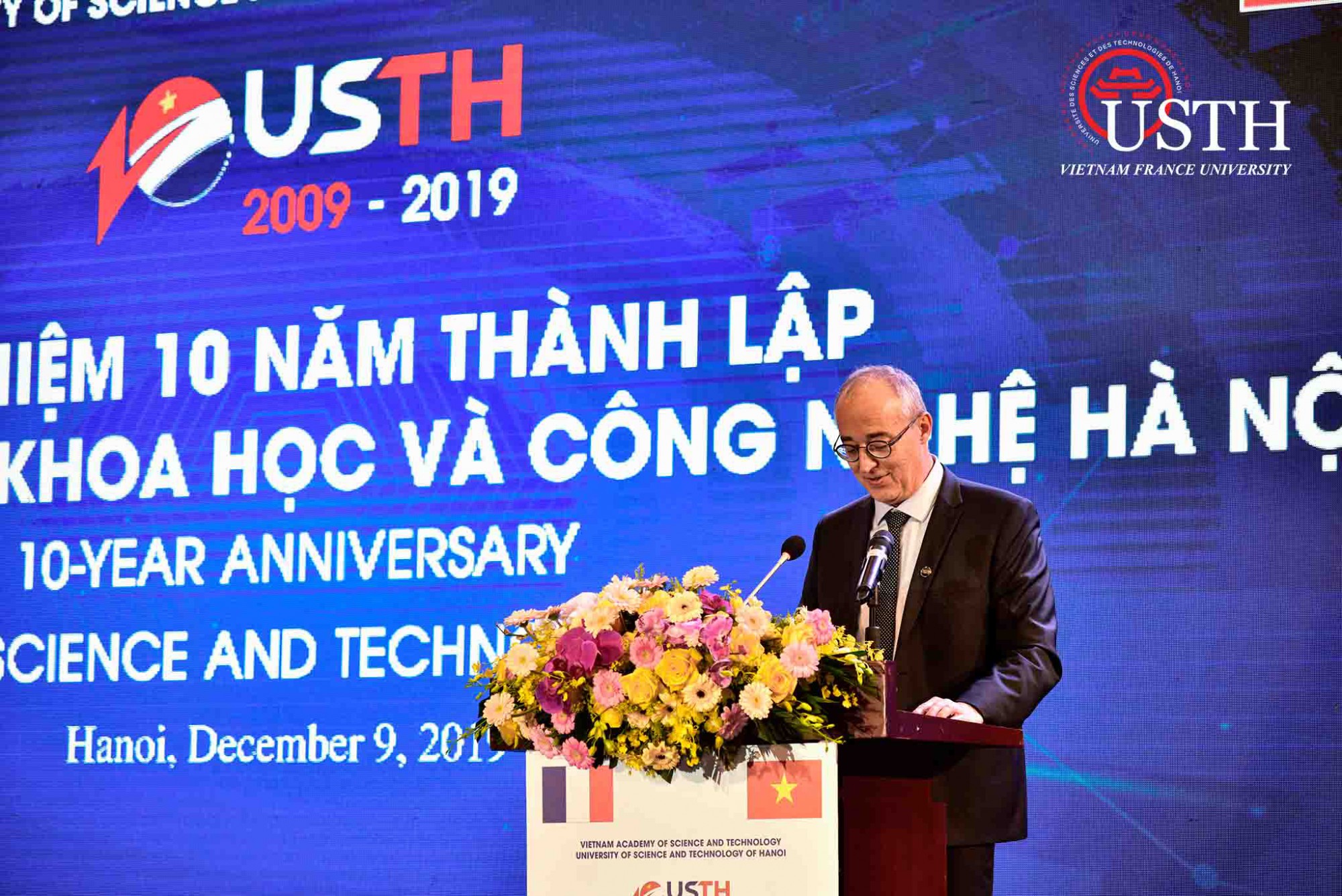 le-ky-niem-10-nam-usth