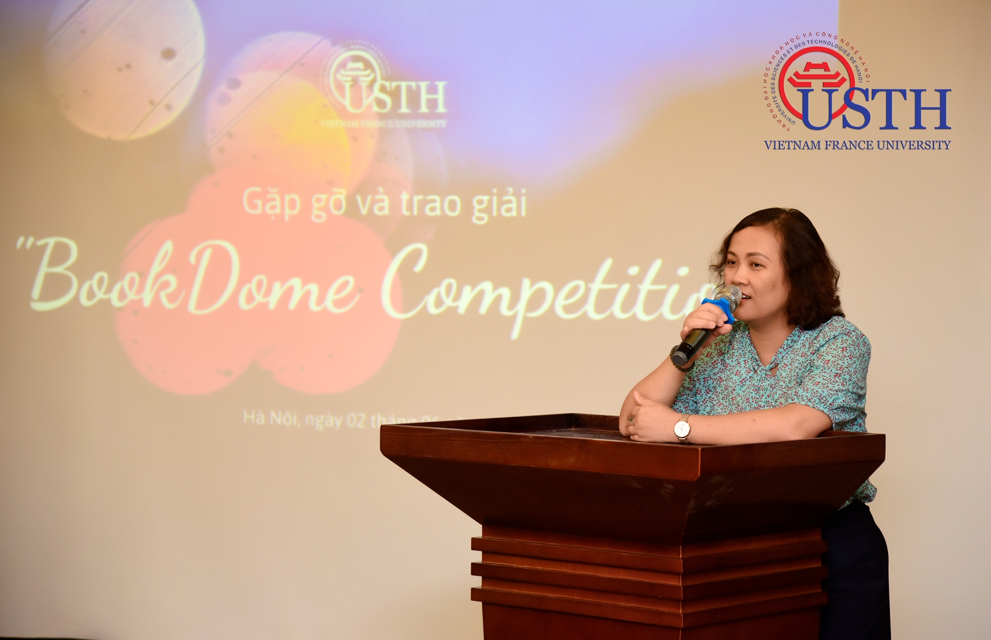 usth trao giai bookdome competition 3
