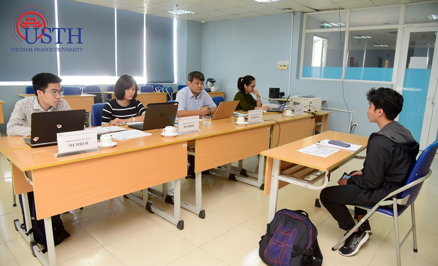 phong-van-tuyen-sinh-dot-5-nam-2020