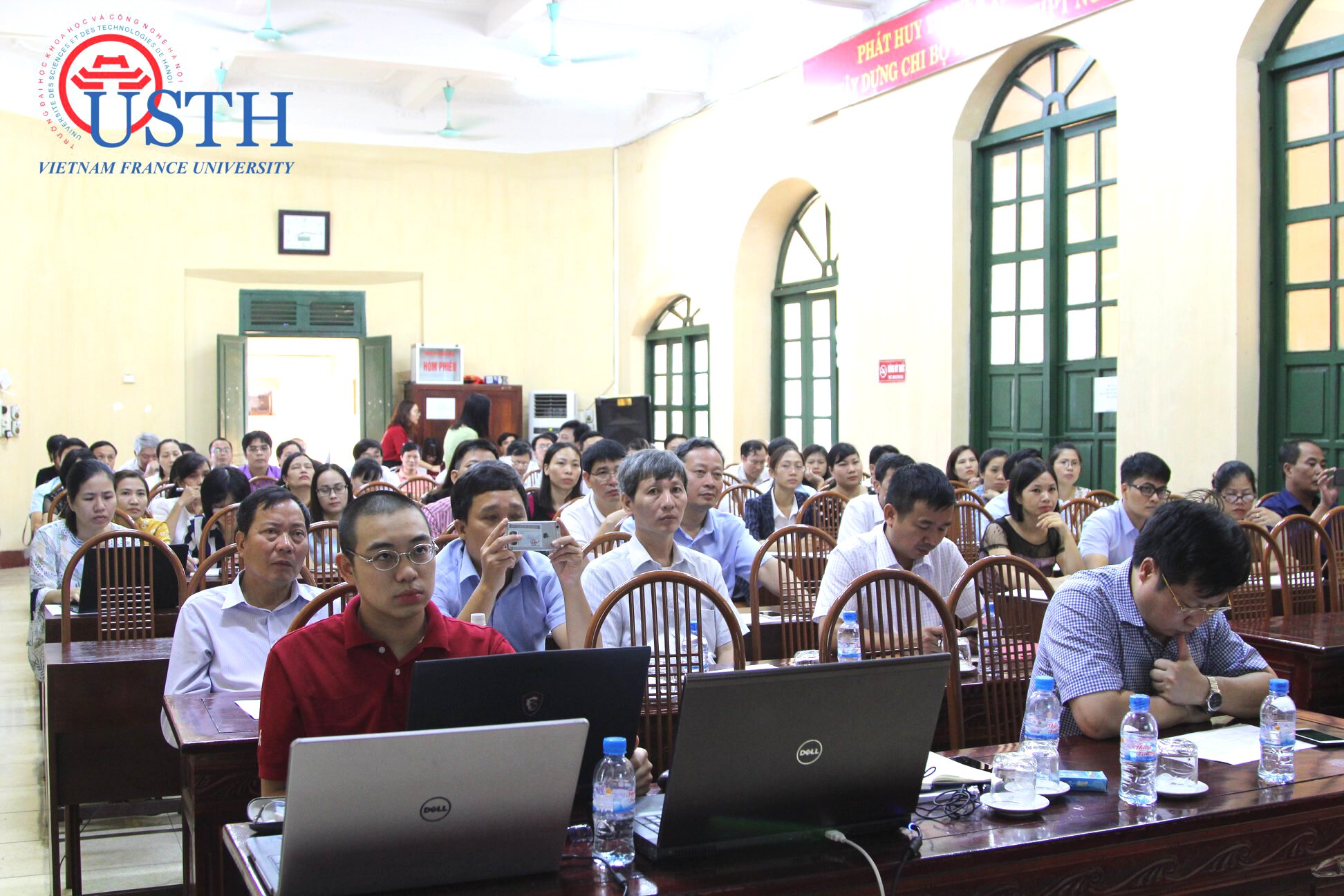 fablab-usth-tham-gia-to-chuc-hoi-thao-tap-huan-ve-giao-duc-stem-tai-nam-dinh
