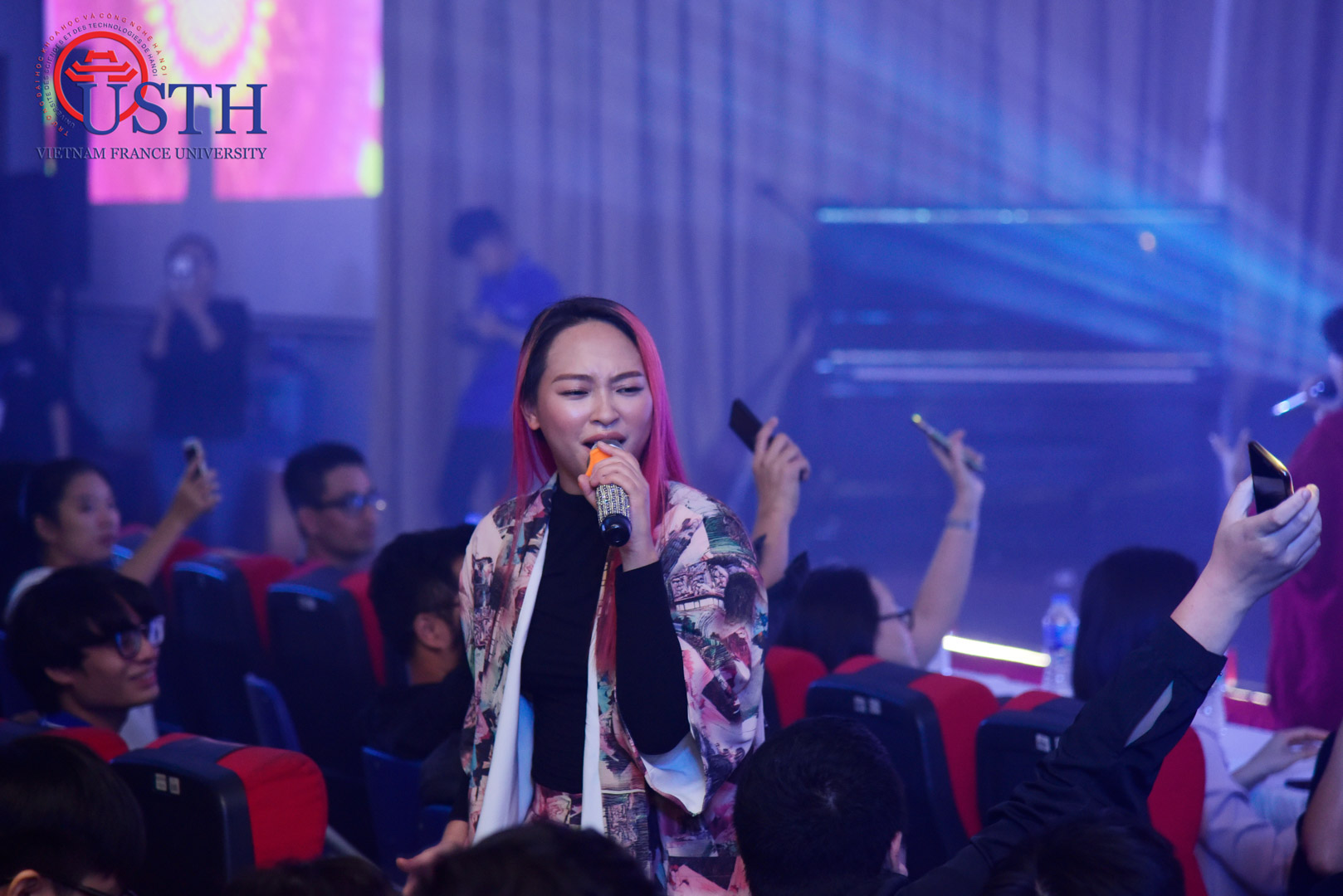 Ảnh sự kiện Newbie