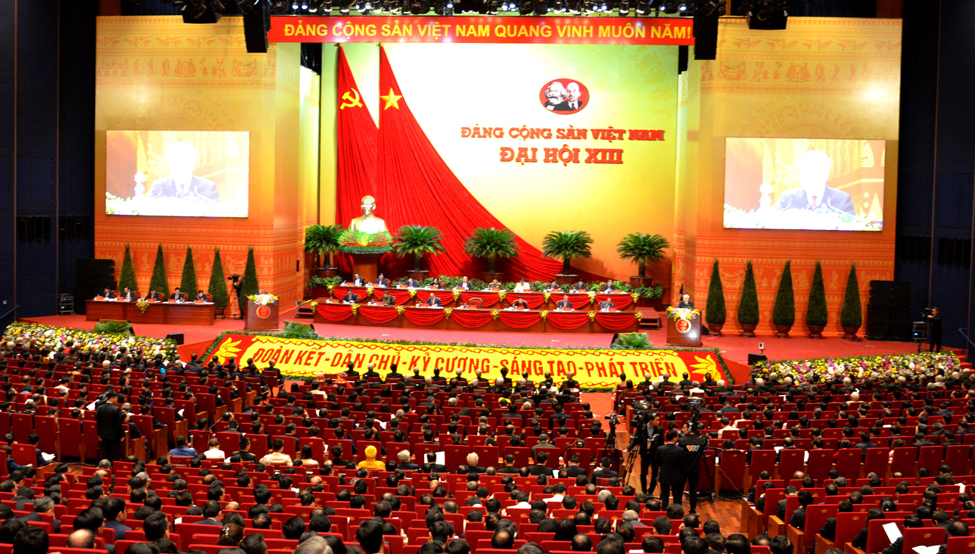 dai hoi dang 13 1