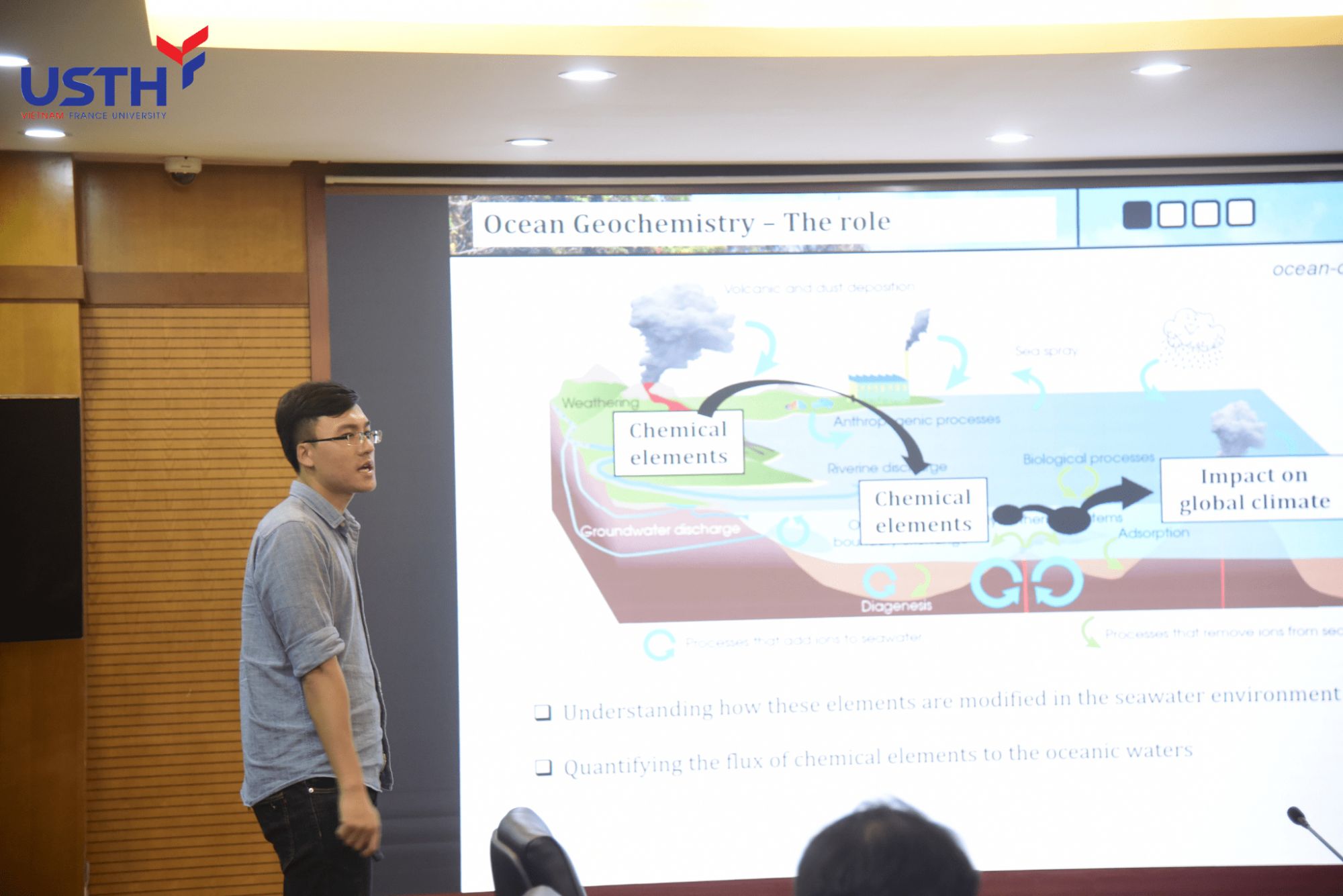 TS. Phạm Quốc Việt trình bày về “Phân bố đất hiếm và tỉ lệ đồng vị Nd tại biển Solomon, áp dụng vào Goo88d.com link không bị chặn nước biển vịnh Bắc Bộ”